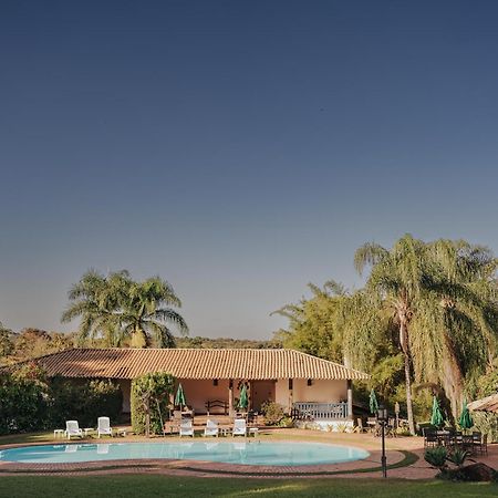 Hotel Fazenda Boa Esperanca Florestal Esterno foto