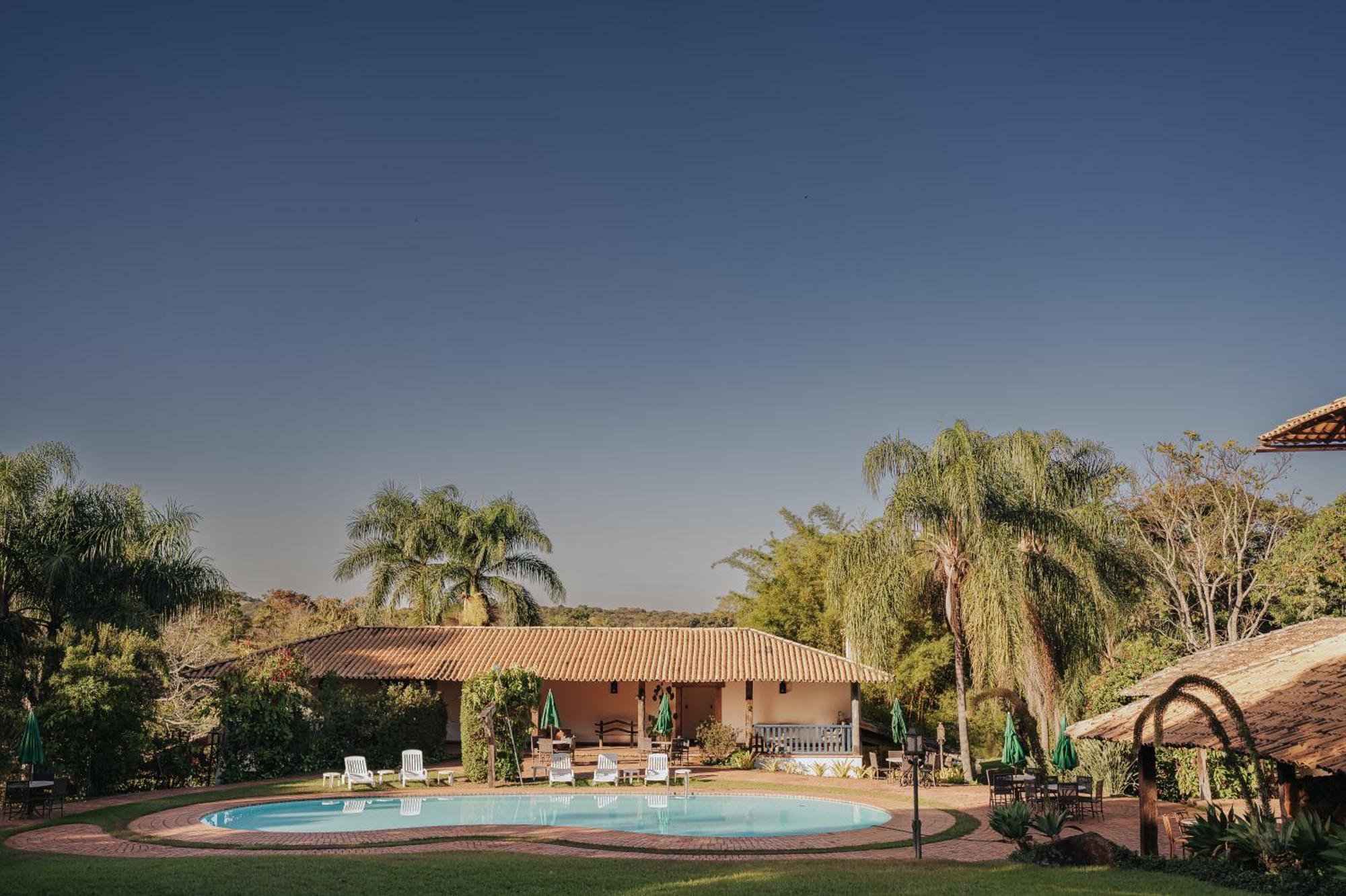 Hotel Fazenda Boa Esperanca Florestal Esterno foto